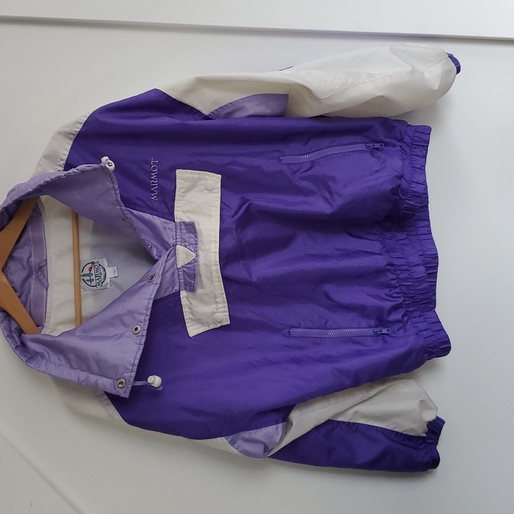 Vintage marmot windbreaker/ ski style shell